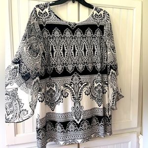 Stretchy scoop neck blouse with long sheer petal sleeves